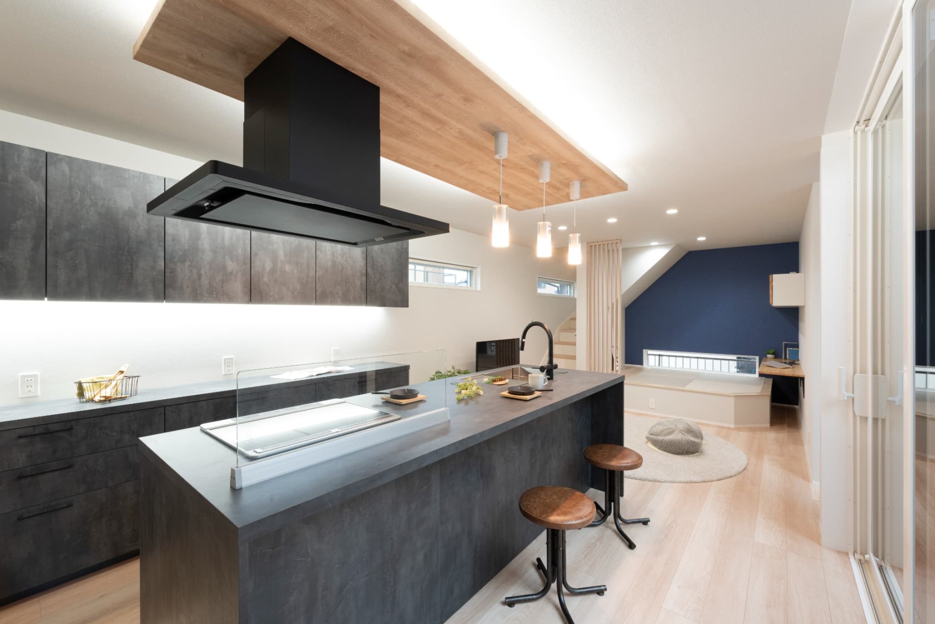 趣味も家事も楽しく！中庭と趣味部屋がある平屋