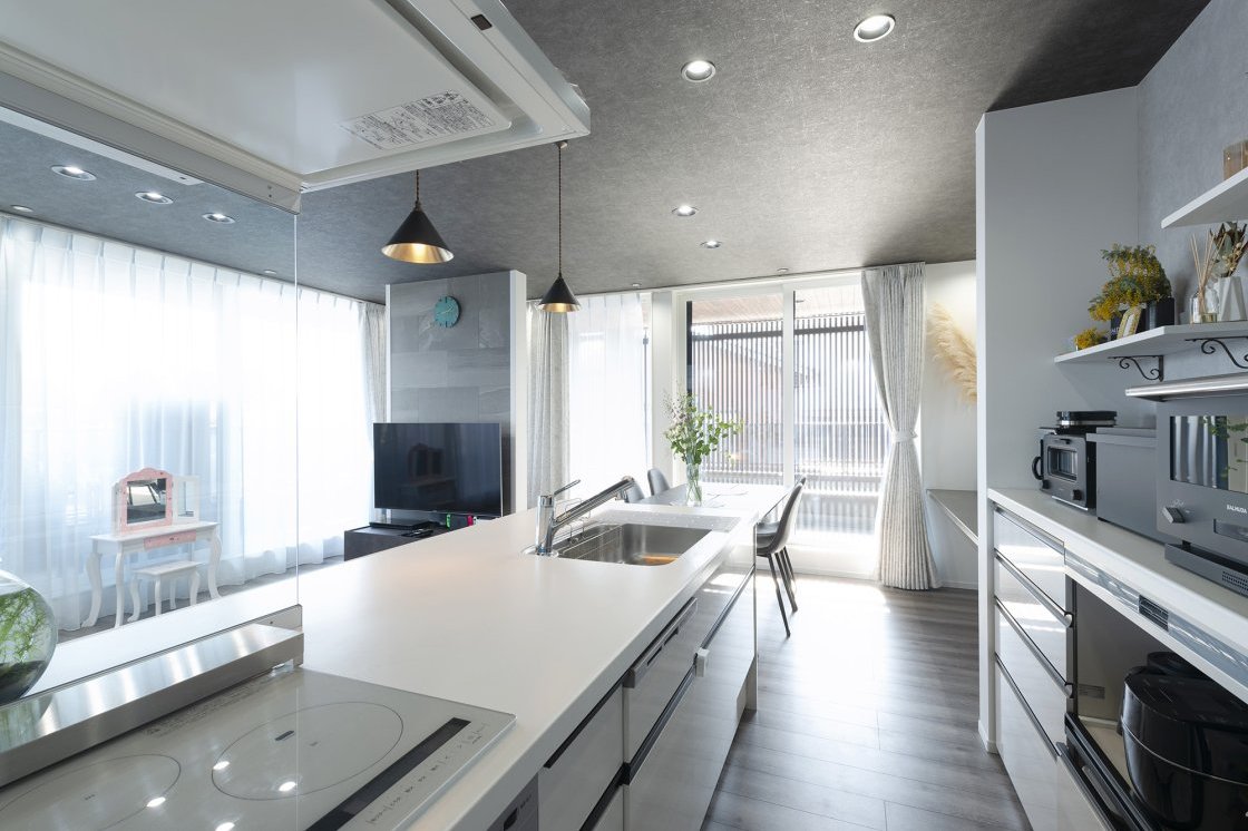 LDKの中心にあるキッチン