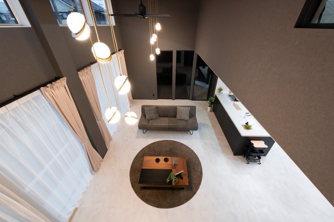 約13帖のハーフ吹き抜け