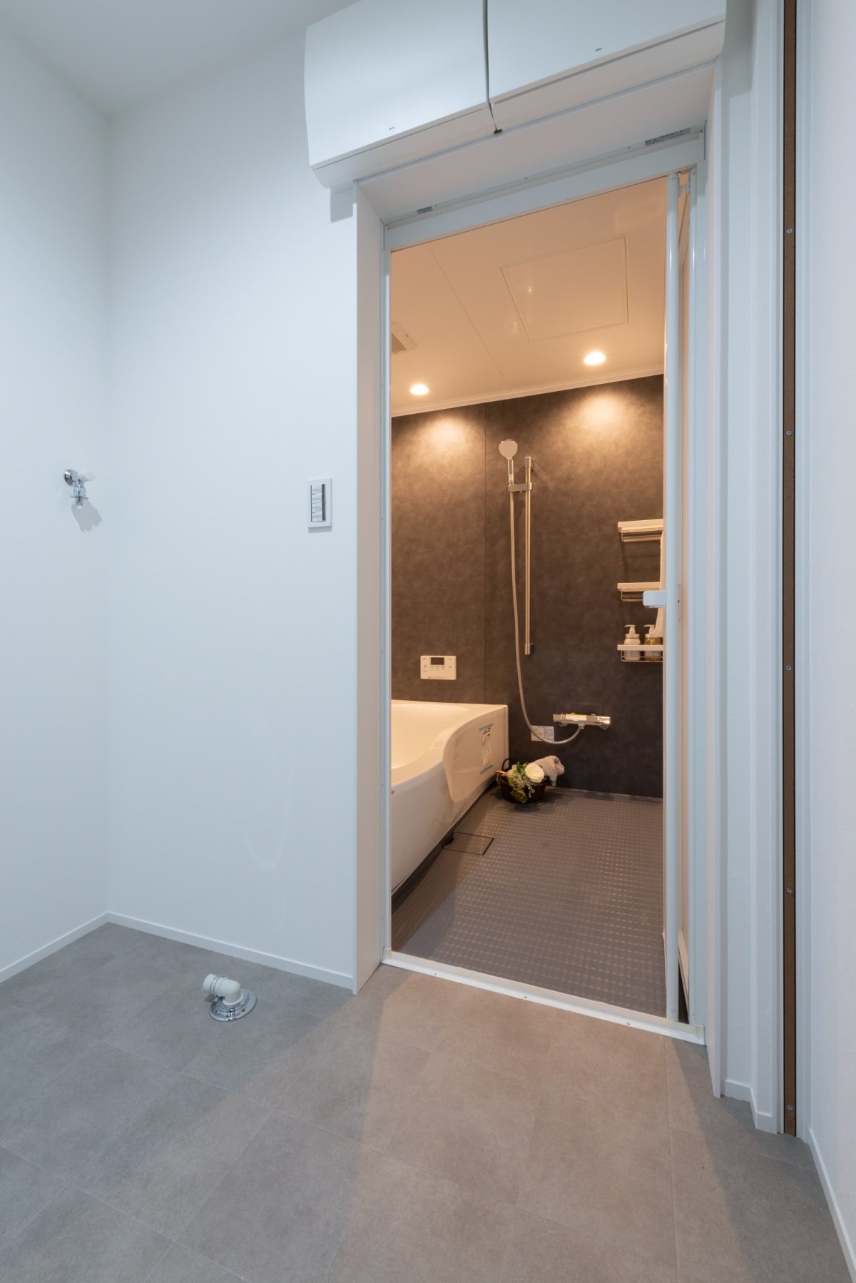 洗面脱衣室。ランドリールーム。