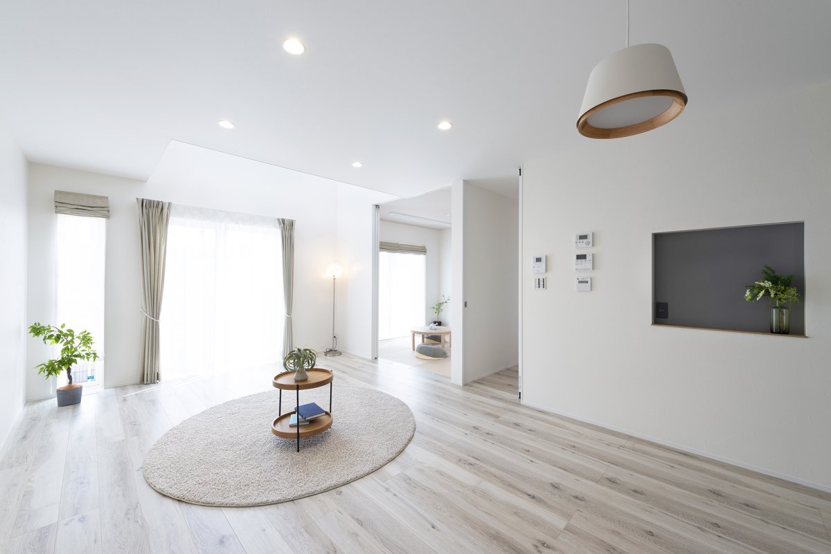 和室。マグネットボード。