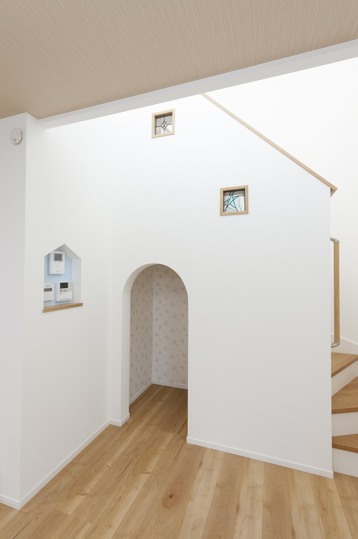 階段下スペースを有効活用。