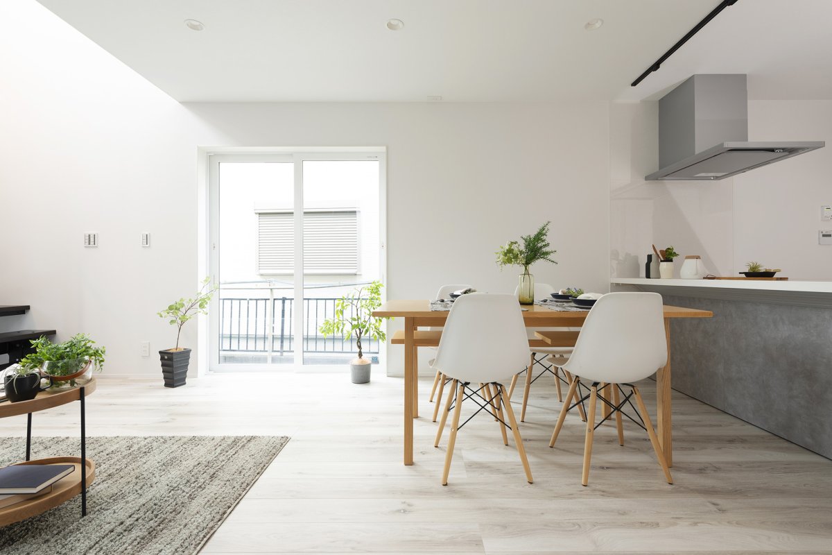 リビングダイニング。キッチン。吹き抜け